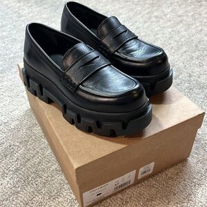 ALOHAS Trailblazers Chunky Black Leather Loafers